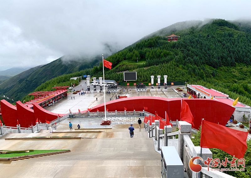 【追尋紅色足跡 弘揚(yáng)延安精神】六盤(pán)山：紅軍長(zhǎng)征翻越的最后一座大山（圖）