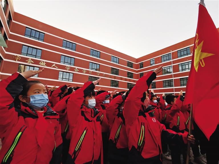 “犇”向新學(xué)期！來(lái)看蘭州娃的開(kāi)學(xué)第一課