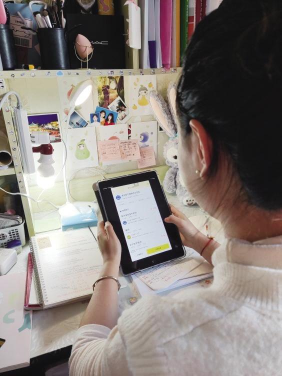 甘肅省師范類(lèi)文化藝術(shù)類(lèi)畢業(yè)生秋季雙選會(huì)“云端”舉辦