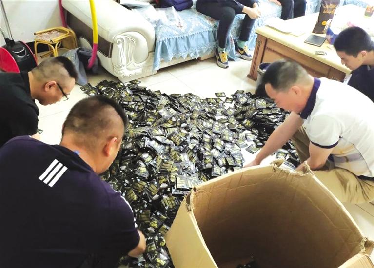 “減肥咖啡”竟含違禁藥 蘭州警方破獲特大網(wǎng)絡(luò)生產(chǎn)、銷售有毒、有害食品案